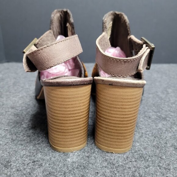 ROPER Mika Floral Leather Peep Toe Shootie Pumps Sandal Sz 10 - Picture 10 of 15